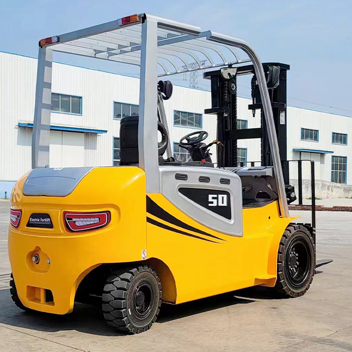 Electric forklift CPD50